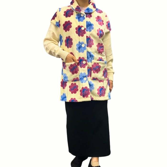 袖がないため、身体を動かしやすく、寒い時にさっと羽織りやすい