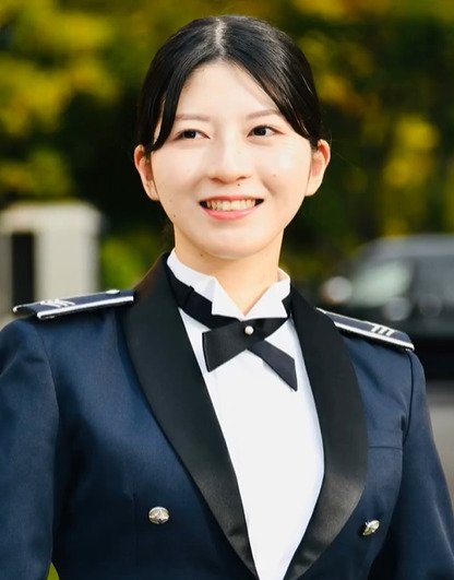 【自衛官×ストリートスナップ】美しすぎる航空自衛官が語る職場環境の“リアル”が大反響！インタビューに1万4000いいね