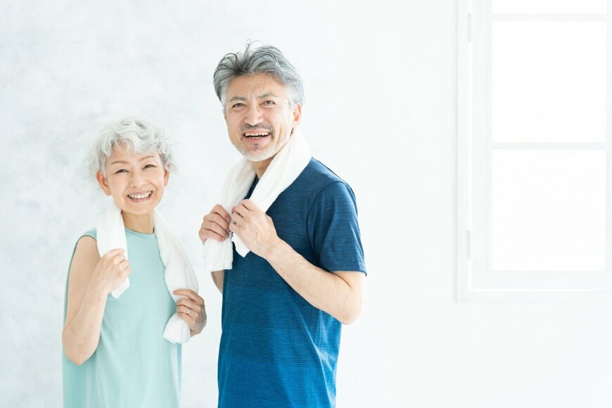 65歳以上の無職夫婦「生活費は1ヵ月にいくら？」家計収支と平均貯蓄額・年金額を見比べる