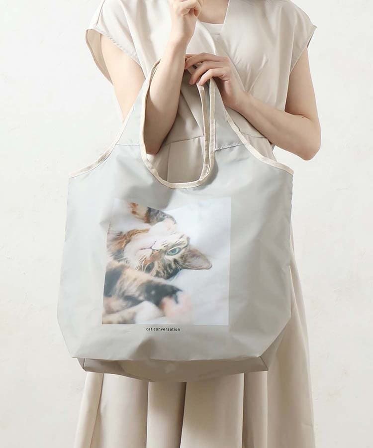 出所：ブルーブルーエ公式　CAT DAY保冷保温コンパクトエコバッグ
