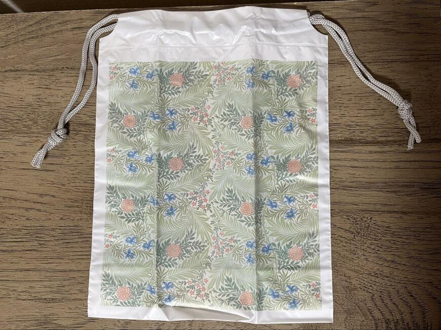 セリア、ビニール巾着バッグ 2Pマスターピースコレクション/WM画像