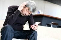 60歳以上のおひとりさま「月の生活費・貯蓄額・年金月額」はいくら？平均貯蓄額は1600万円台