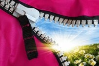 【春キャンプ】初心者キャンパーにおススメ！春キャンプ「6つの魅力＆3つの注意点」