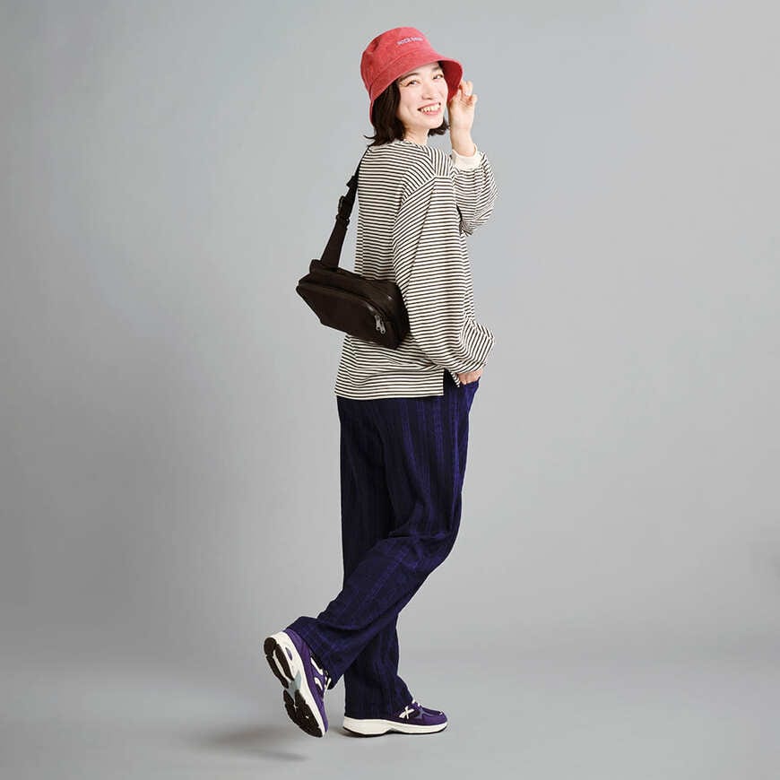 出所：ワークマン公式　レディースサーバーボリュームスリーブプルオーバー