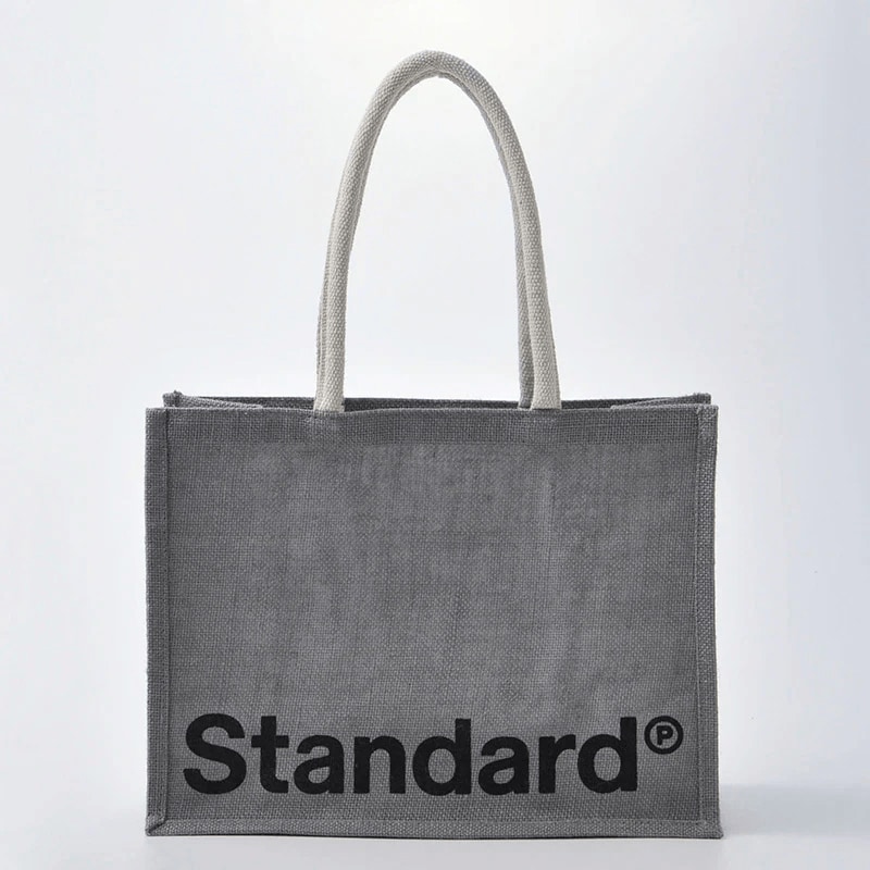 出典:「Standard Products」公式オンラインストア