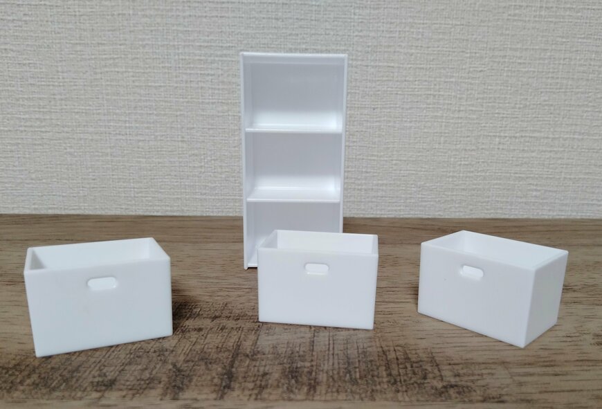 筆者撮影（セリア、ミニチュア 3段カラーボックス）