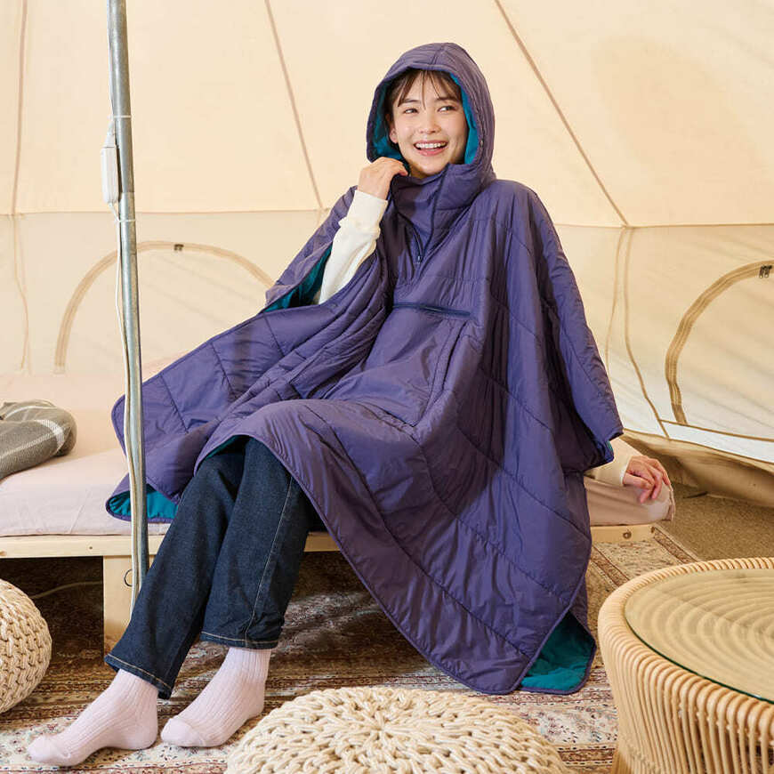 出所：ワークマンオンラインストア 【WEB限定】レディースディアテックウォームブランケットポンチョ