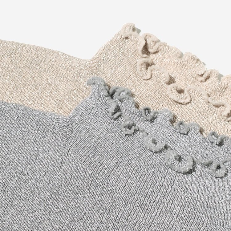 出所：KEYUCA公式　付け襟リブハイネック II