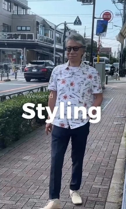 【73歳イケオジ】柄シャツが主役の「夏コーデ」がおしゃれ！遊び心を感じる大人カジュアルな着こなし