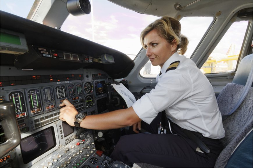 女性の航空機操縦士の給料はどのくらいか