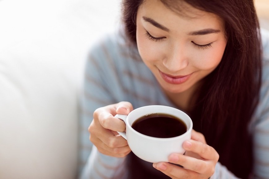 スタバも拡充 話題の デカフェ は脱カフェイン法がすごかった 水による抽出から 超臨界抽出法 まで Limo くらしとお金の経済メディア