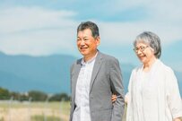 日本の60～80歳代、みんな本当はいくら年金をもらっているのか。受給額の早見表で一発理解