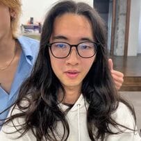 【大変身】1年半髪を伸ばしていた男性がばっさりカットで大胆イメチェン！「めっちゃいい！」と大満足