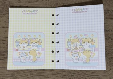 シール交換の必需品！キャンドゥの「ハムスターデザインのシール帳」は