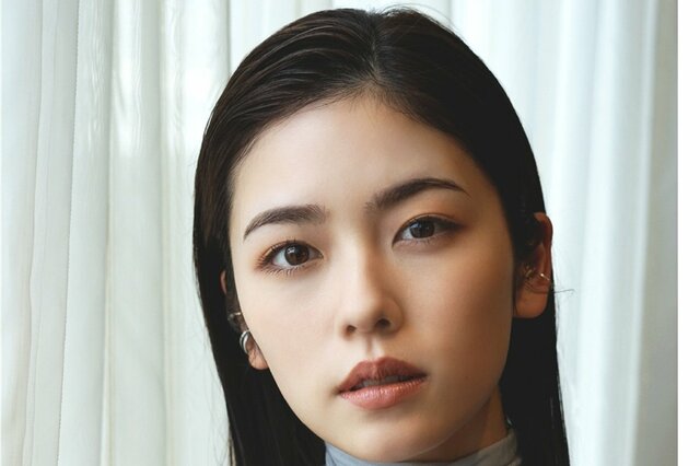 小芝風花 美人妹の”顔出し”2ショットを披露！「よ～く似てる」「すごい遺伝子」の声 念願のサロンオープンに感慨