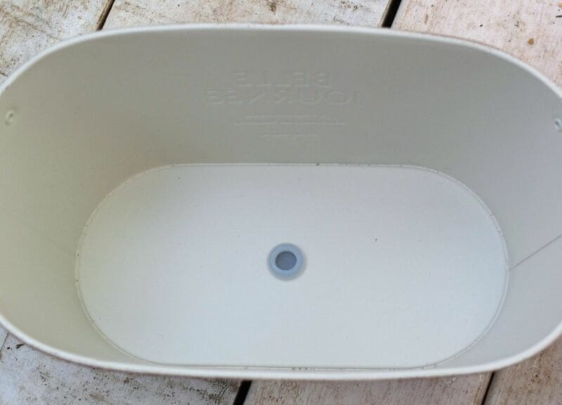 ダイソー、フレンチ風アイアンポット（オーバール型、取手付）筆者撮影写真