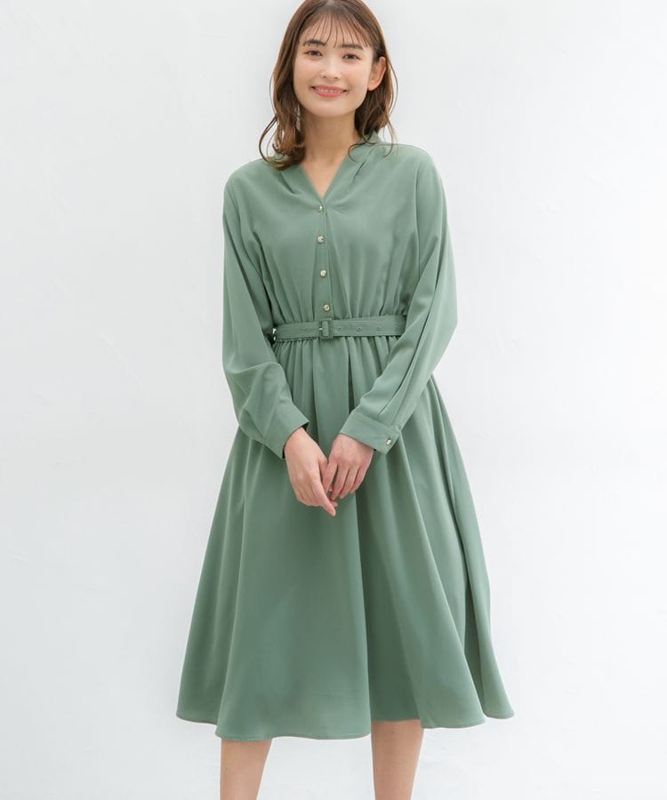 出所：ハニーズ公式通販 金釦使いワンピース