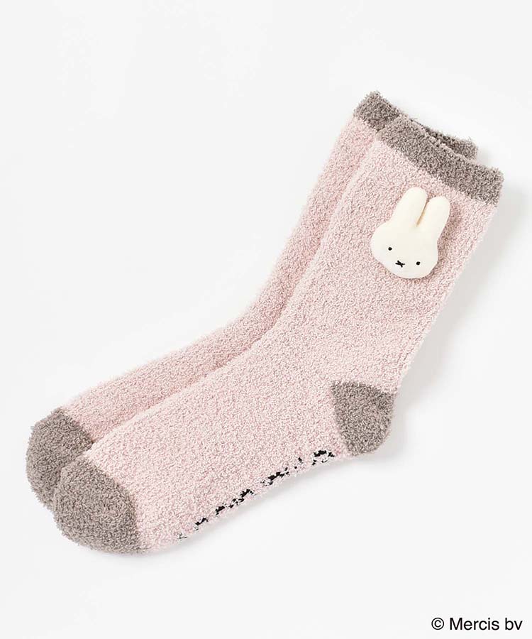 出所：ブルーブルーエ公式　ミッフィーマスコット付ルームソックス