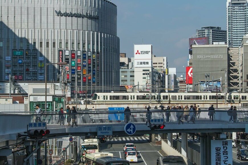 大阪駅を描いたイラストが話題に　圧倒的な画力に「君の名はのワンシーンかと」