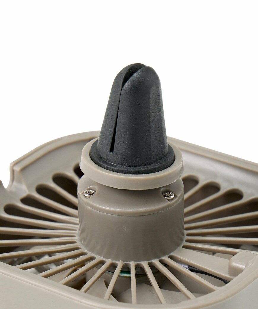 出所：3COINS公式　CARエアコン用ファン