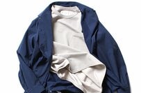 「アウター」としてのシャツ選び。Tシャツに気軽に羽織れる3枚を集めました