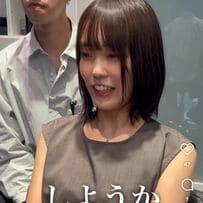 【激変】ショートにするか悩んでいた女性　ウルフ×ショートボブで素敵に変身し「過去イチ！」と明るい笑顔に！