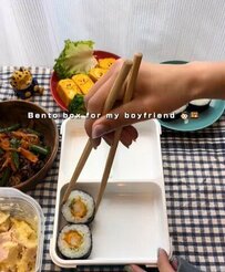 【一石二鳥】彼氏に作る「エビフライロール弁当」が美味しそうすぎると話題に