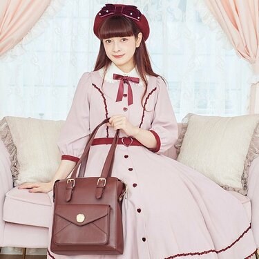 ロリータアイテムがしまむらに！ 青木美沙子さんプロデュース