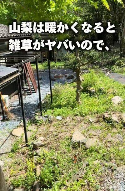 変身前の外階段