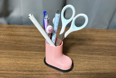 セリア、ながぐつ ペンスタンド商品画像