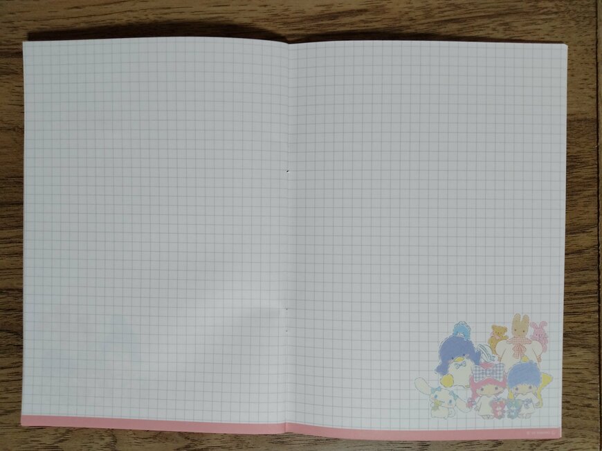 筆者撮影（ダイソー、A5スケジュール帳(サンリオキャラクターズ)）