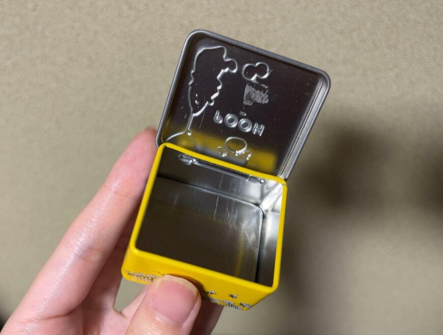 筆者撮影（セリア、プー＆フレンズ ミニミニ缶ケース）