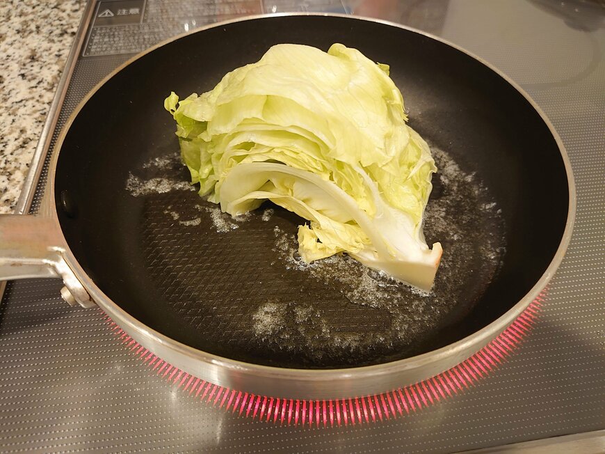 パチパチと水分が飛ぶ音とともに良いにおいが…