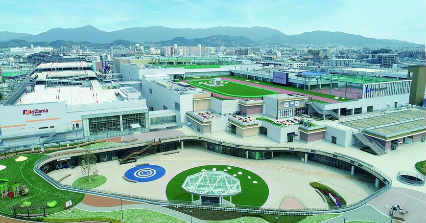 【福岡県】W杯／日本vsチュニジア戦を「ららぽーと福岡」で観戦！入場無料のパブリックビューイング。チアのパフォーマンスも