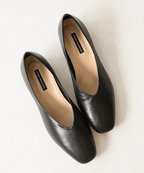 FABIO RUSCONI - チャンキーヒールパンプス ¥28,080（税込）