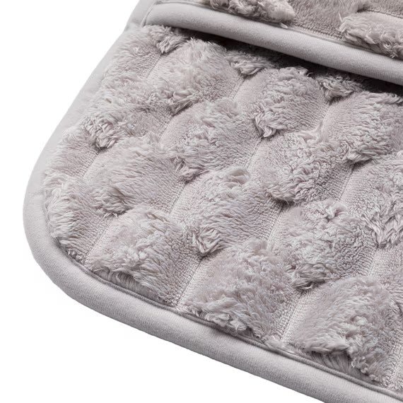 ニトリ公式　足の甲まで拭けるバスマット　画像