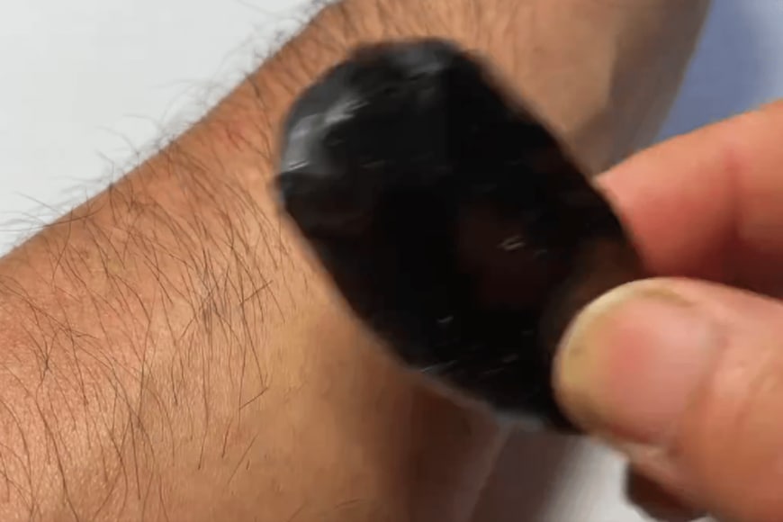 黒曜石の切れ味に驚き