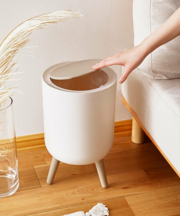 「ごみ袋が見えない」脚付きダストボックス