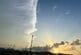 鳥取県でふと空を見上げると…「半分青空、半分雲」の不思議な光景　各地から「こちらでも見えた」の声が続出