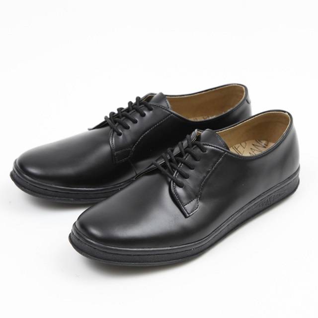 MANEBU ¥19,580（税込）