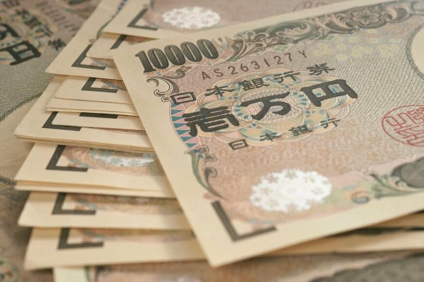 厚生年金と国民年金を合わせて「月額15万円以上を受け取る人」の割合は？