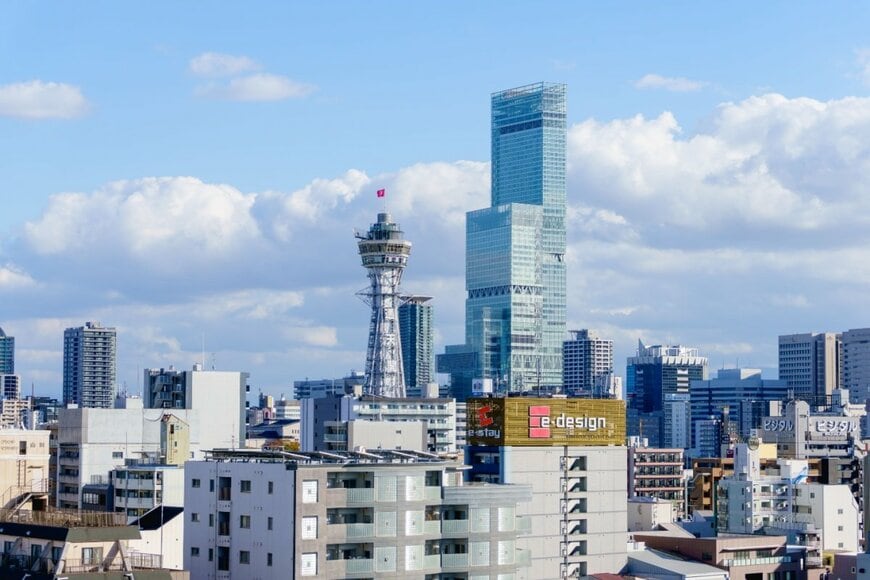 南海電鉄・新今宮駅で感じた「まさかの異変」とは…「駅名標のデザイン変更」に注目するコメントが続出