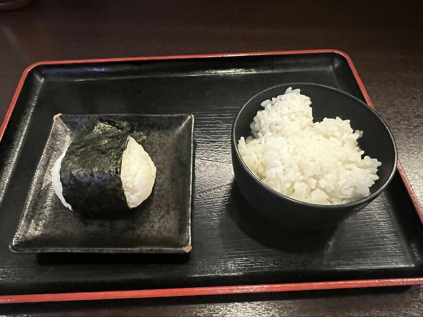 味噌汁のお椀に入っていた白米