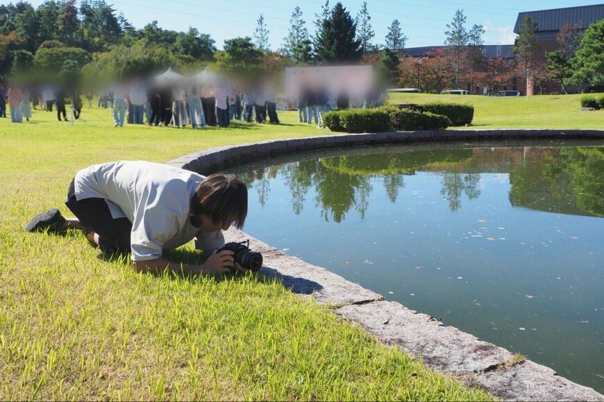 女子大に足を運んだ男性