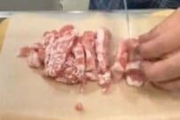 【結局こういう弁当が最高】母が家族に作る愛情弁当　「豚バラガーリック炒飯」とウインナーの組み合わせがたまらない