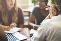 大学教授の給料はどのくらいか