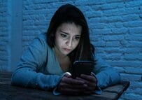 スマホ、間食、酒、タバコ……誘惑に勝てない人に教えたい強力な対処法