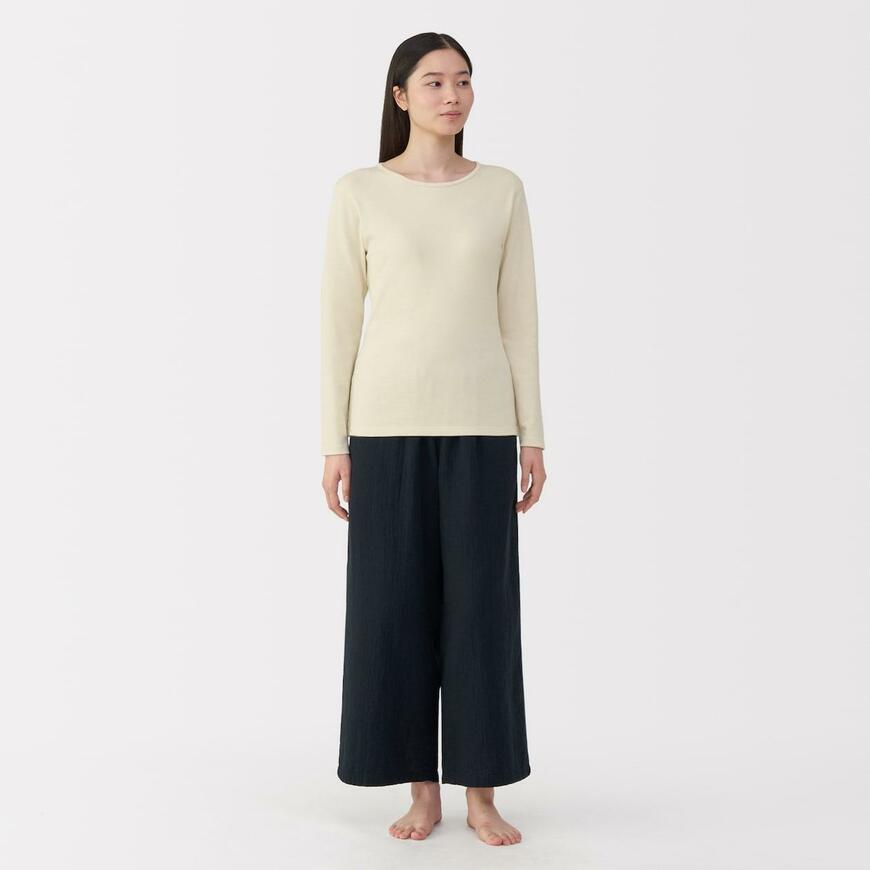出所：無印良品ネットストア 婦人　あったか綿　ウールクルーネック長袖Ｔシャツ