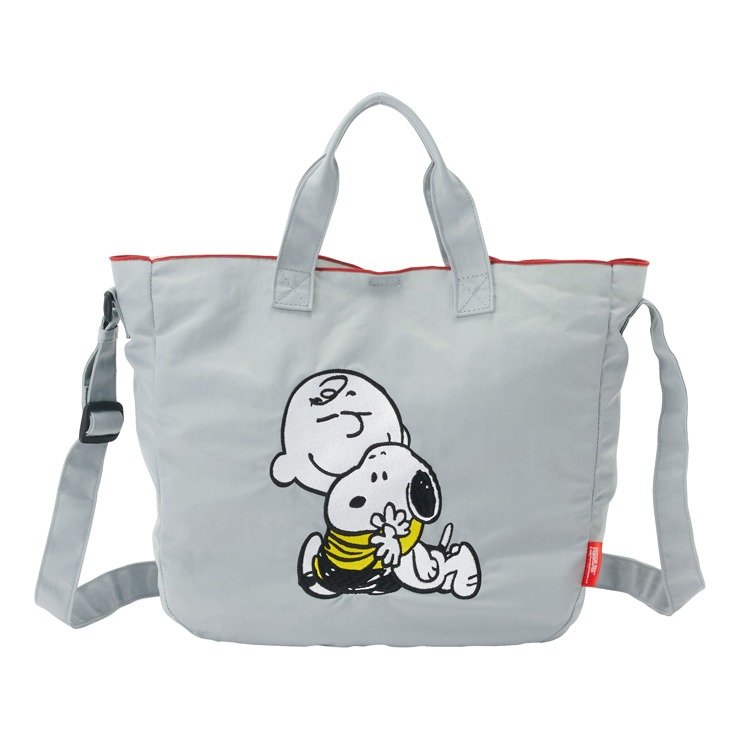 出所：しまむら公式オンラインストア　レディース ショルダーバッグ（PEANUTS）