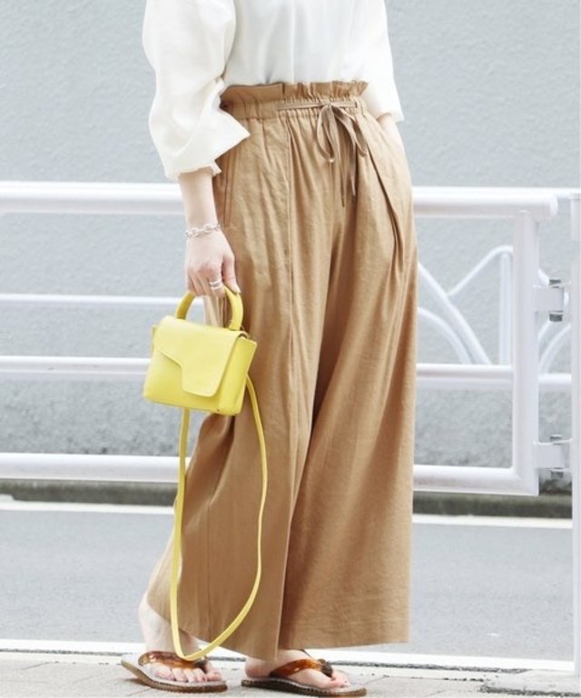 ジャーナルスタンダード - LI/VIS ギャザーパンツ ¥16,200（税込）